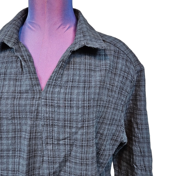 Mod Ref Blue & Black Plaid Crinkle 3/4 Sleeve‎ Collared Shirt Size Medium Q29 - Picture 2 of 8